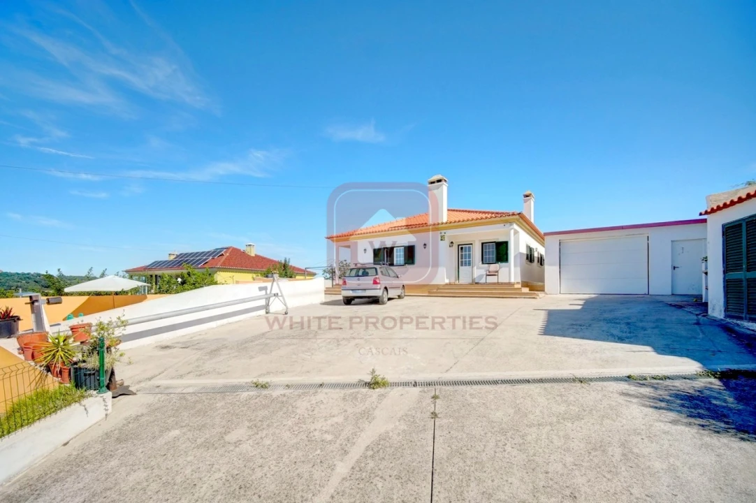 Moradia T4 para Venda em Azueira e Sobral da Abelheira Foto 4