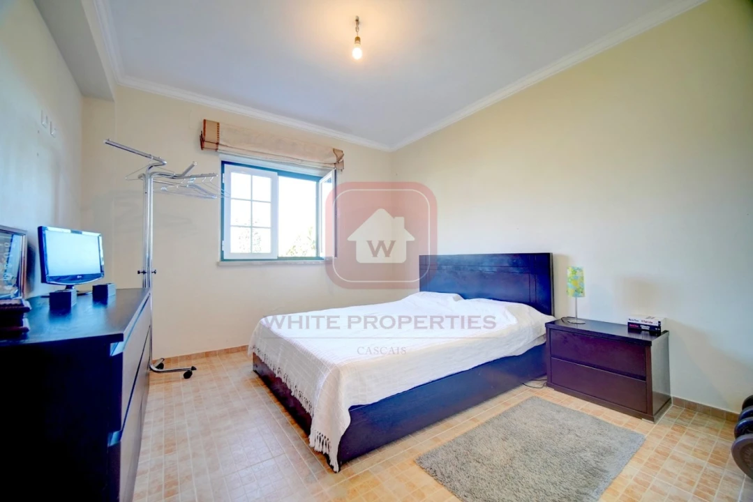 Moradia T4 para Venda em Azueira e Sobral da Abelheira Foto 25