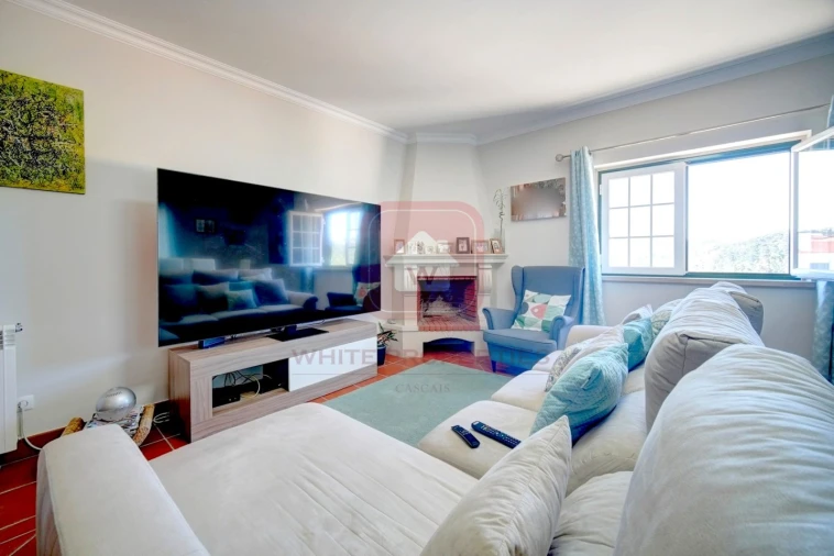 Moradia T4 para Venda em Azueira e Sobral da Abelheira Foto 8