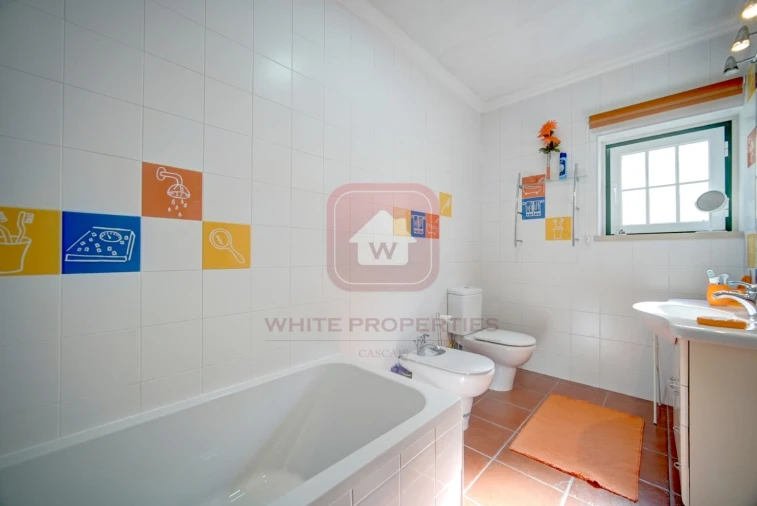 Moradia T4 para Venda em Azueira e Sobral da Abelheira Foto 15