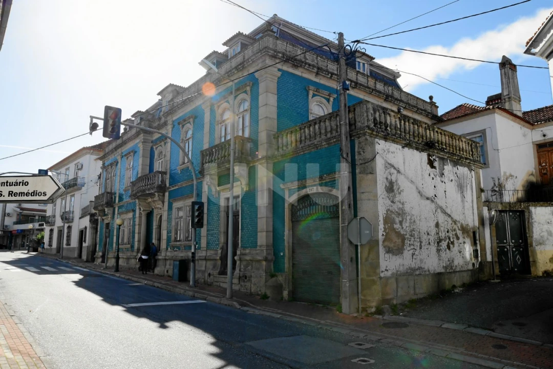 Moradia T10 para Venda em Tortosendo Foto 1