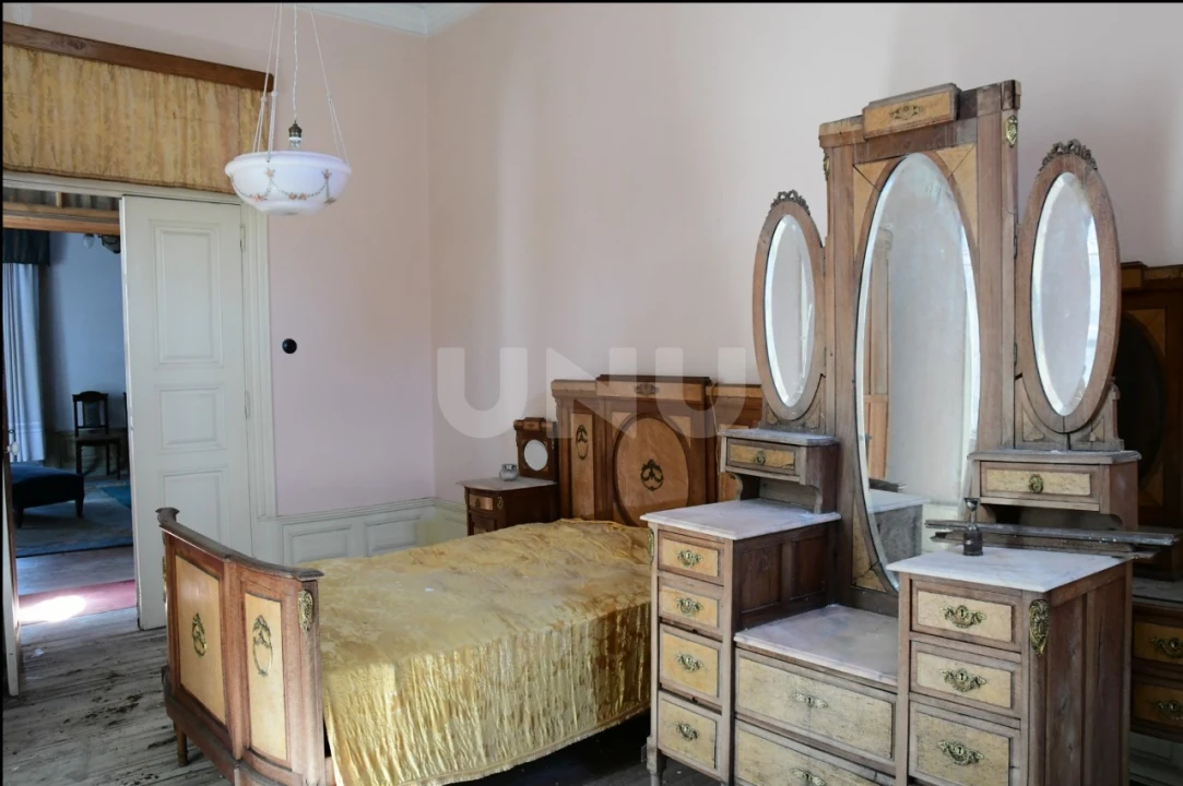 Moradia T10 para Venda em Tortosendo Foto 10