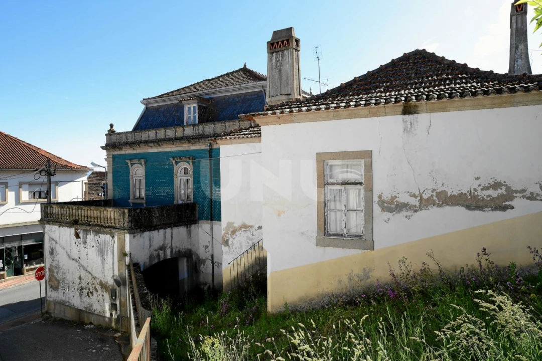 Moradia T10 para Venda em Tortosendo Foto 33