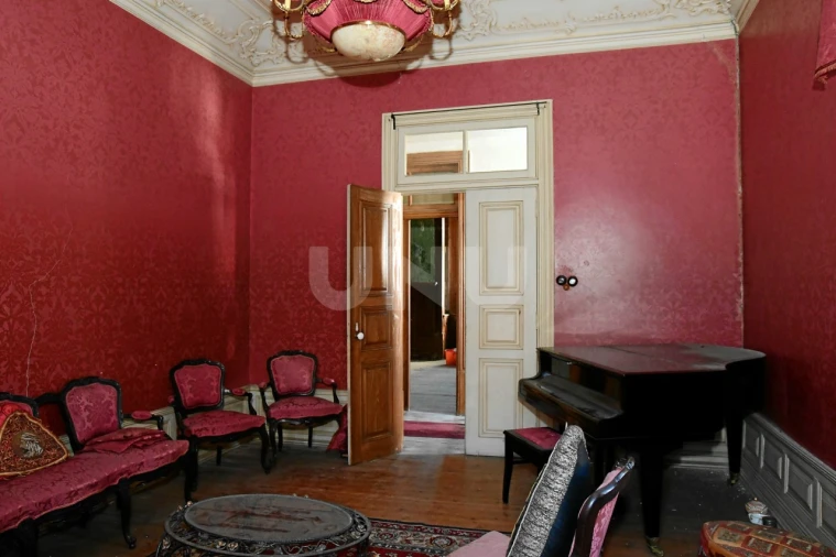 Moradia T10 para Venda em Tortosendo Foto 17