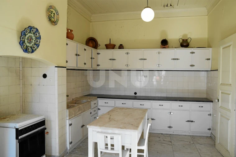 Moradia T10 para Venda em Tortosendo Foto 20