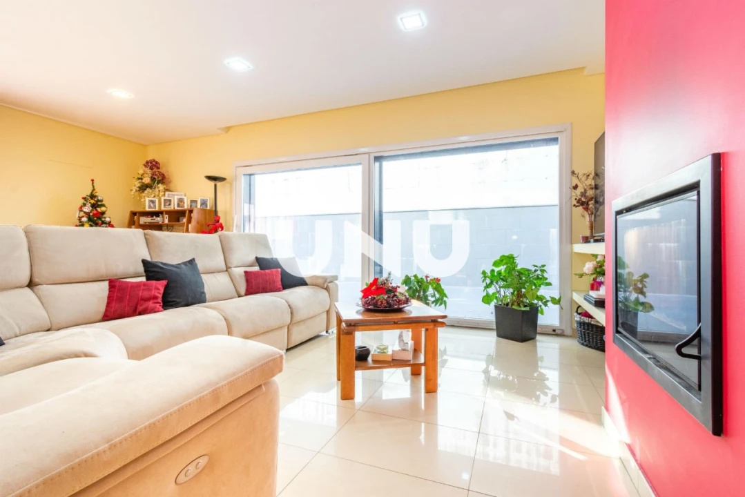 Moradia T5 para Venda em Boidobra Foto 6