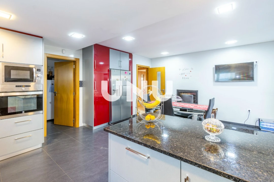 Moradia T5 para Venda em Boidobra Foto 13