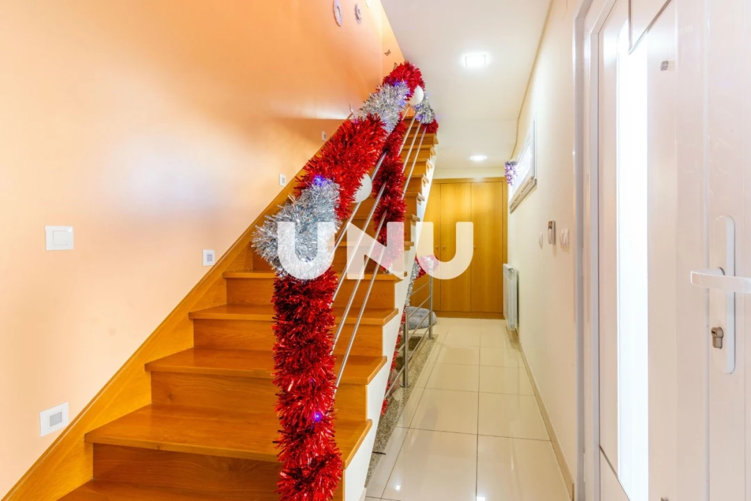 Moradia T5 para Venda em Boidobra Foto 15