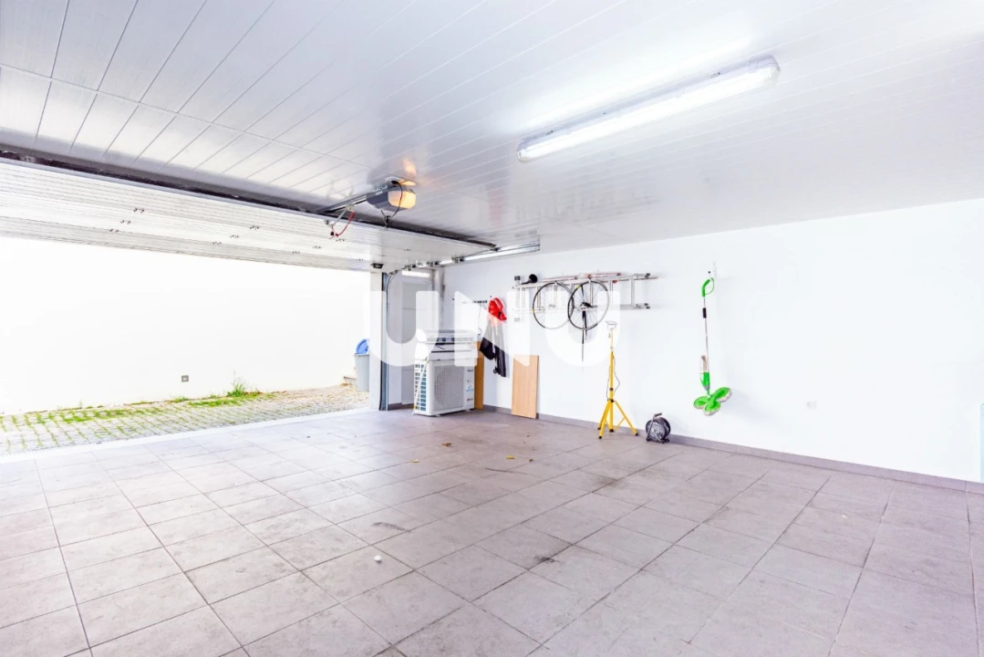 Moradia T5 para Venda em Boidobra Foto 33