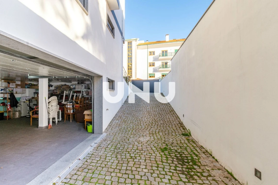 Moradia T5 para Venda em Boidobra Foto 35