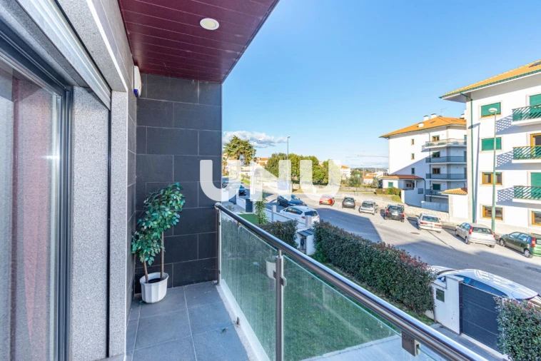 Moradia T5 para Venda em Boidobra Foto 27