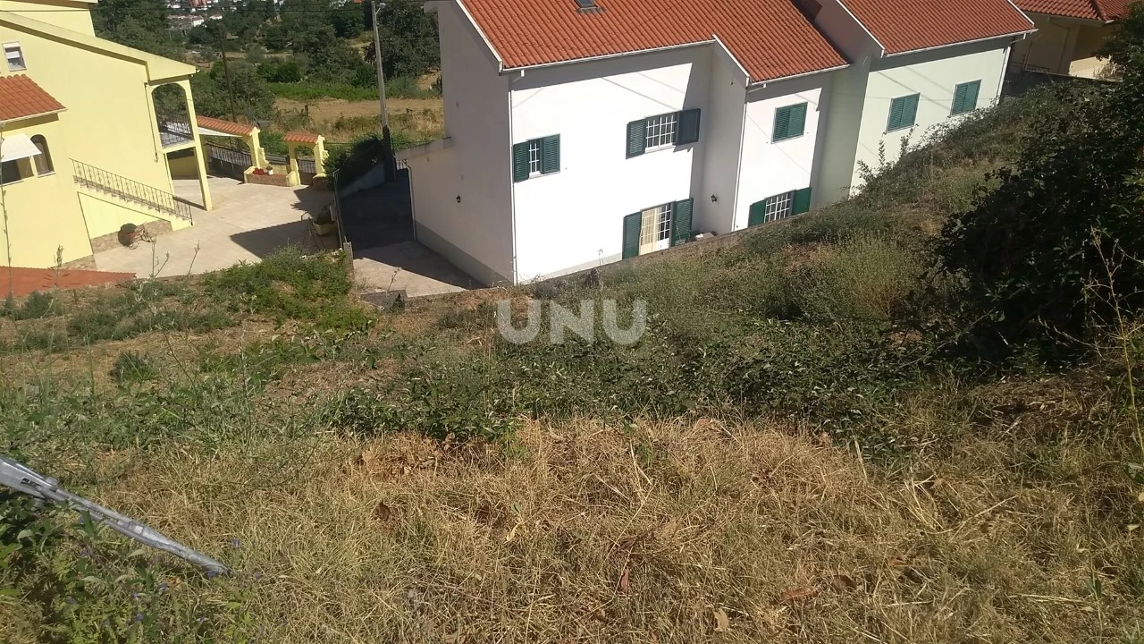 Terreno para Venda em Cantar-Galo e Vila do Carvalho Foto 4