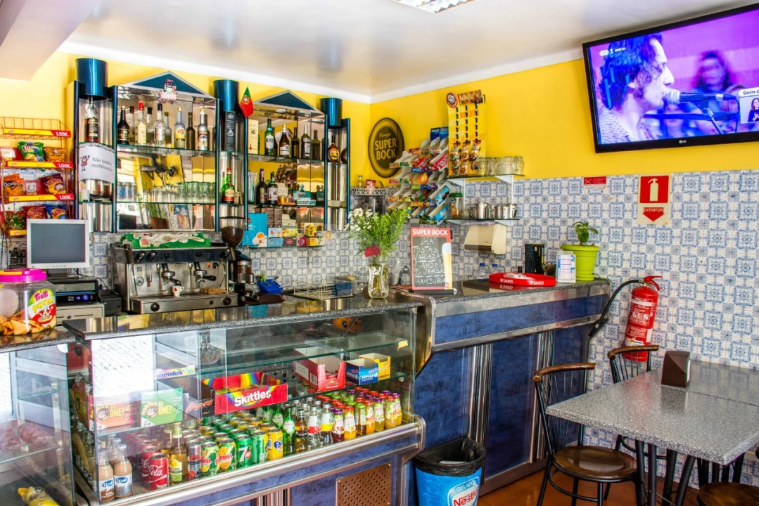 Loja para Venda em Covilhã e Canhoso Foto 16