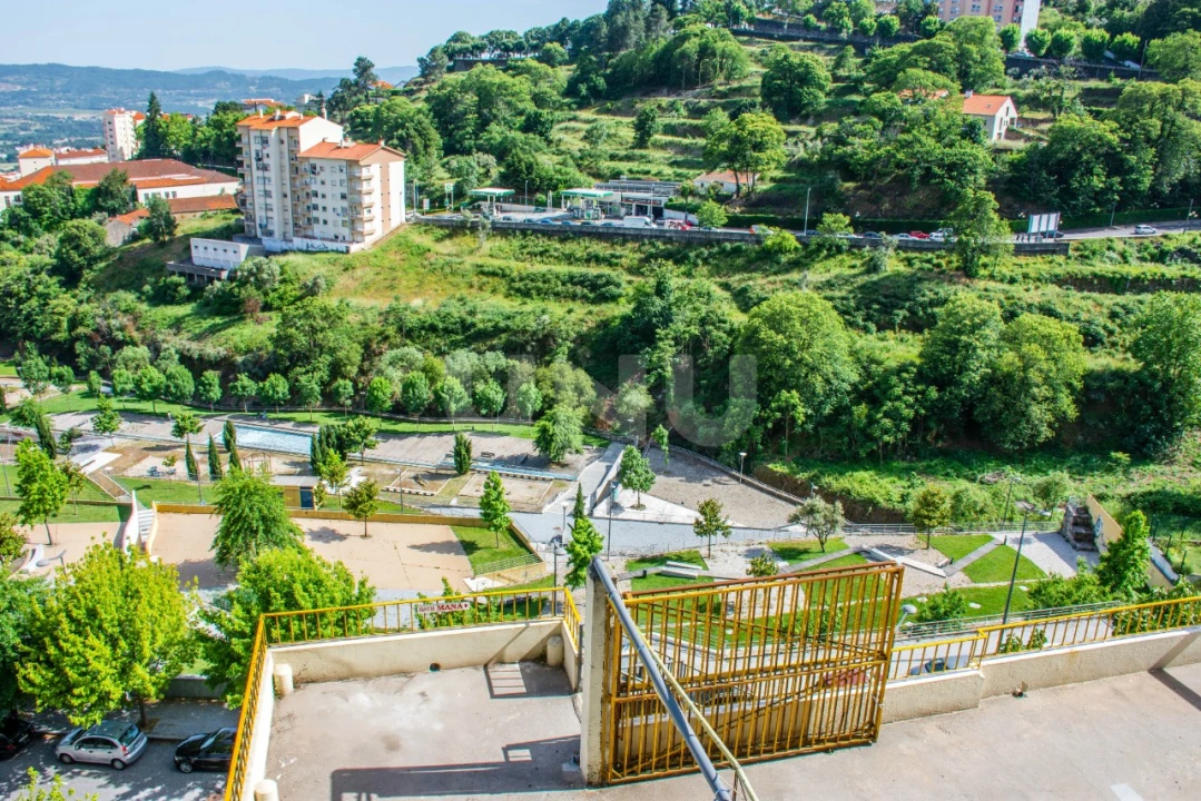 Loja para Venda em Covilhã e Canhoso Foto 22