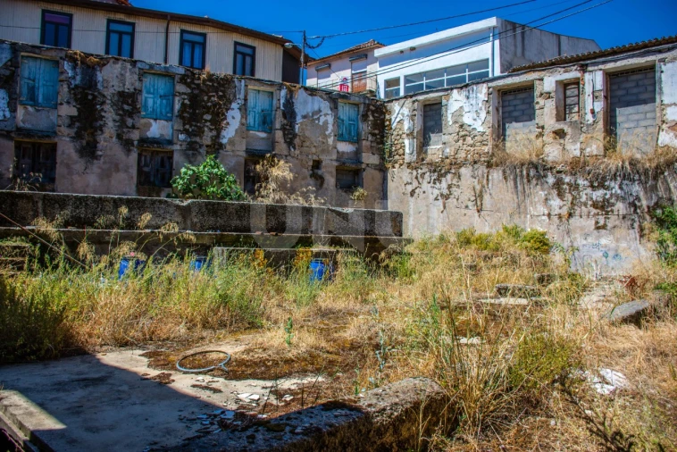 Moradia T2 para Venda em Teixoso e Sarzedo Foto 3