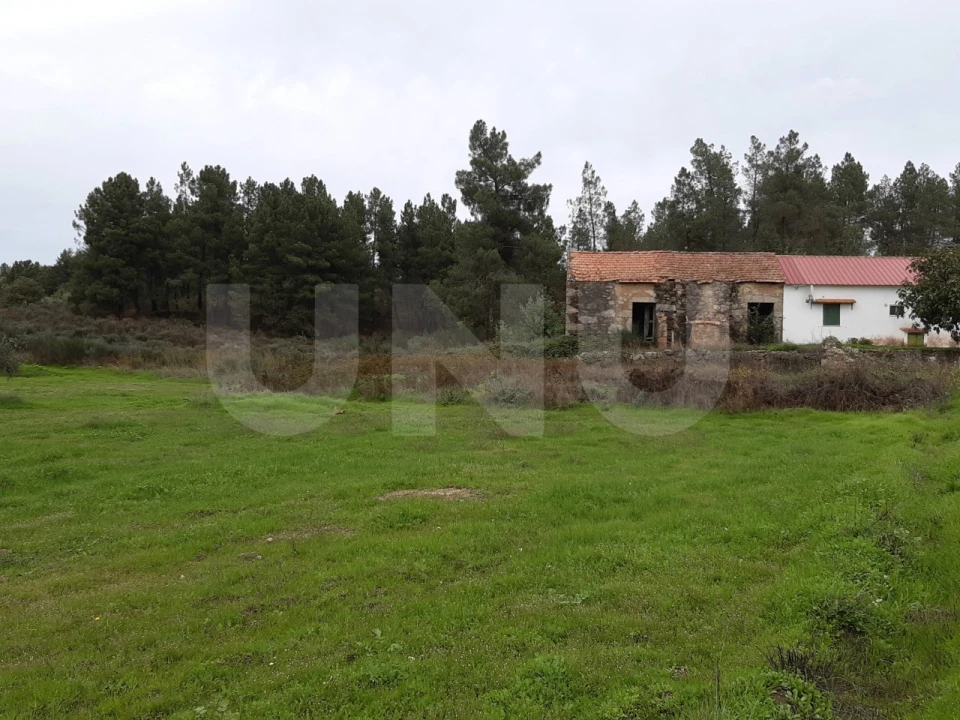 Quinta T1 para Venda em Ferro Foto 1