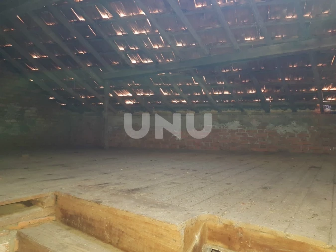 Moradia T6 para Venda em Peso e Vales do Rio Foto 10