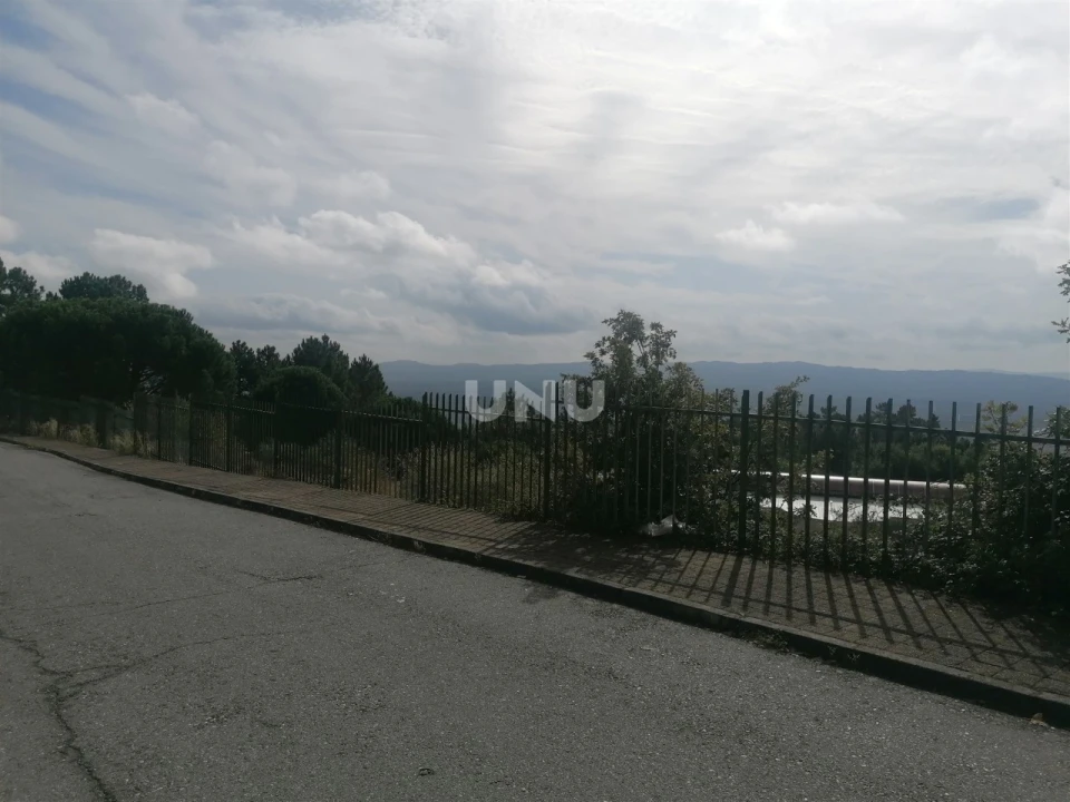Terreno para Venda em Cantar-Galo e Vila do Carvalho Foto 4