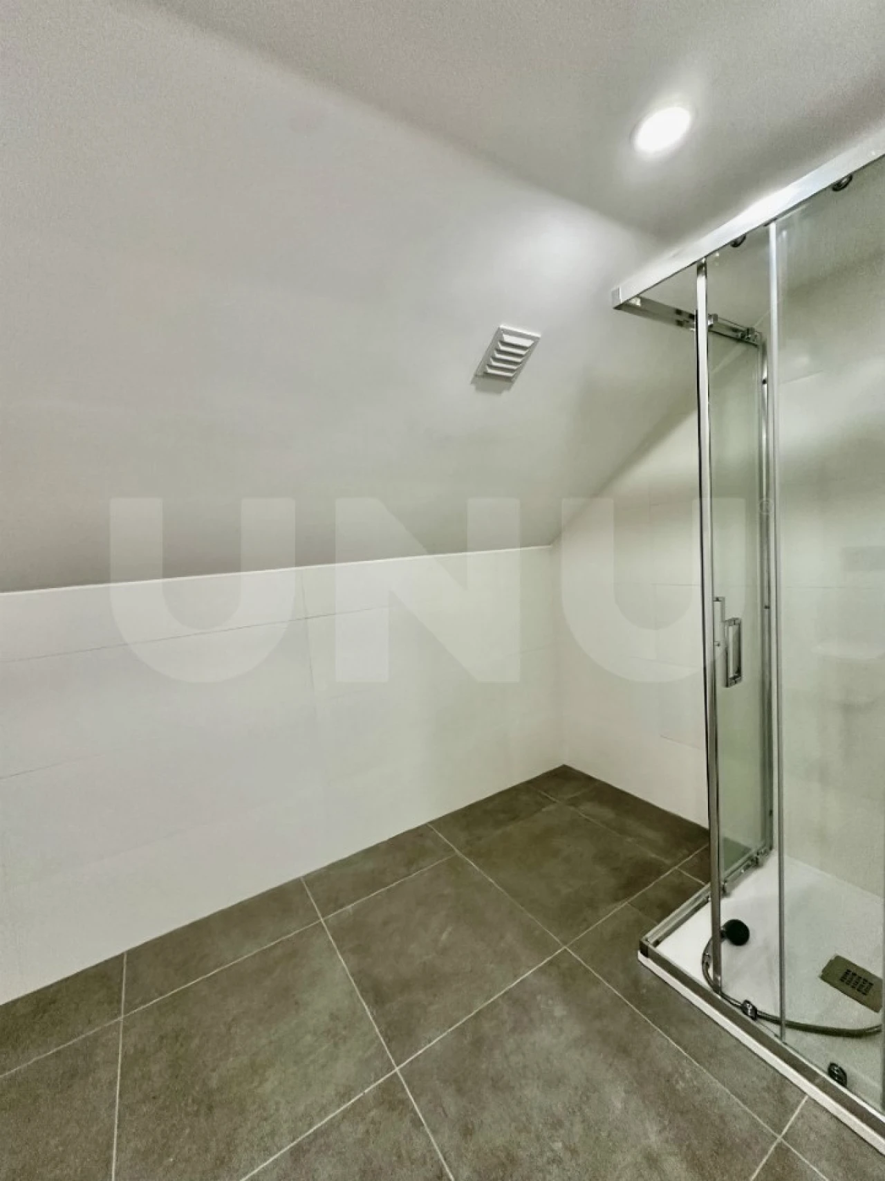 Moradia T3 para Venda em Covilhã e Canhoso Foto 35