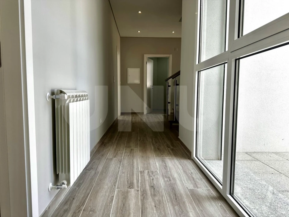 Moradia T3 para Venda em Covilhã e Canhoso Foto 3