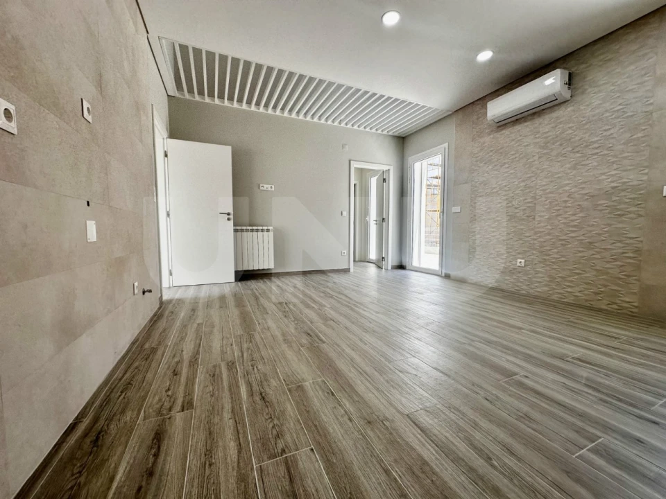 Moradia T3 para Venda em Covilhã e Canhoso Foto 8