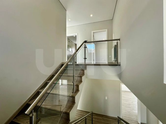 Moradia T3 para Venda em Covilhã e Canhoso Foto 15