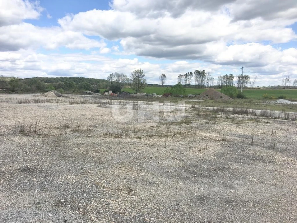 Terreno Comércio / Armazém para Venda em Covilhã e Canhoso Foto 10