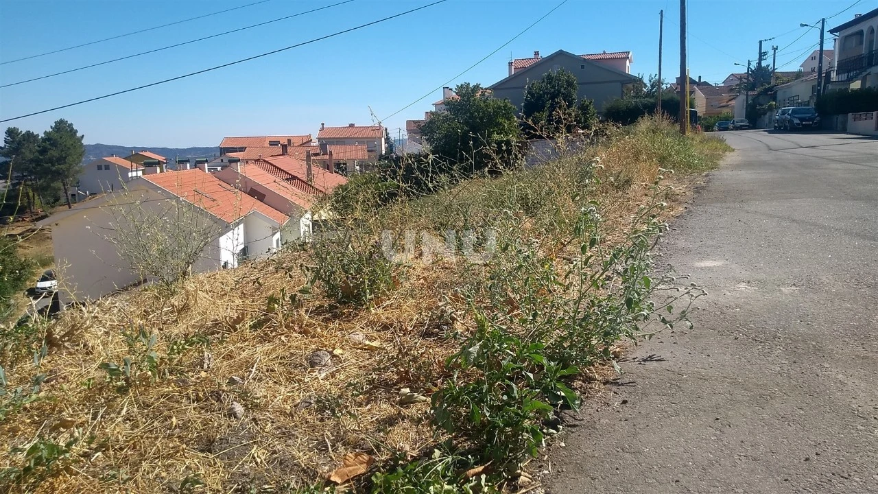 Terreno para Venda em Cantar-Galo e Vila do Carvalho Foto 5