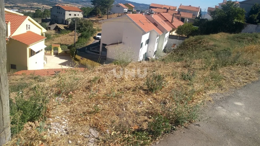 Terreno para Venda em Cantar-Galo e Vila do Carvalho Foto 4