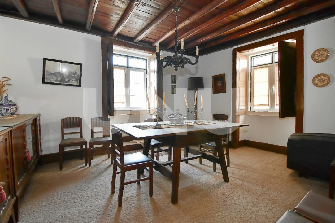 Moradia T4 para Venda em Ferro Foto 9