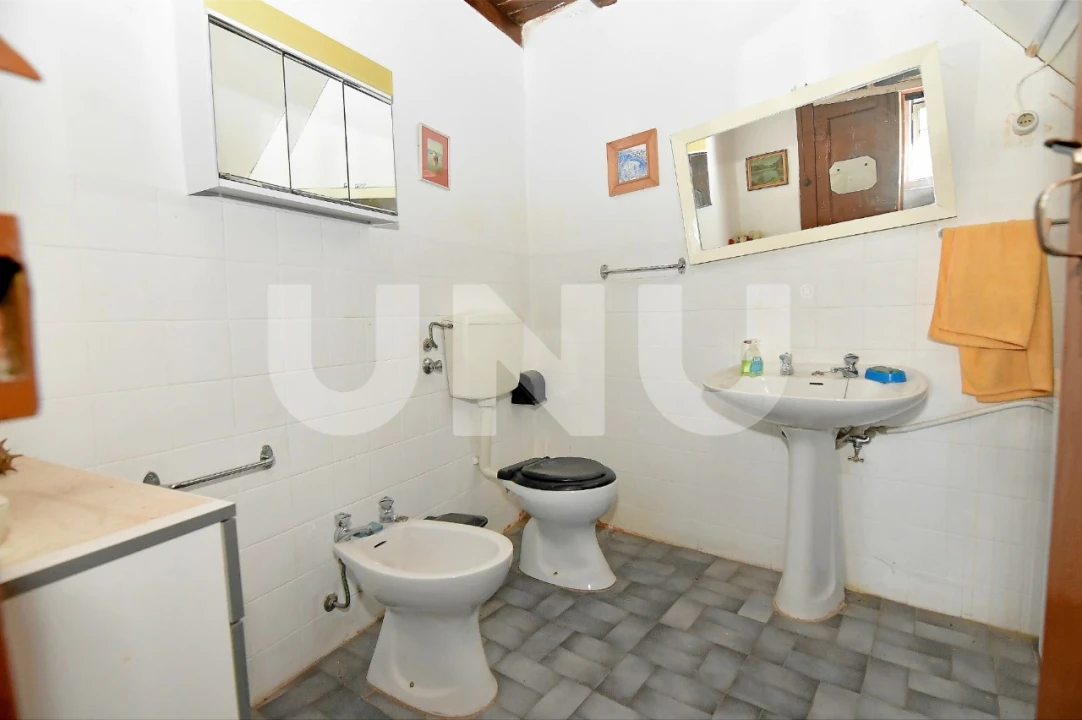 Moradia T4 para Venda em Ferro Foto 10