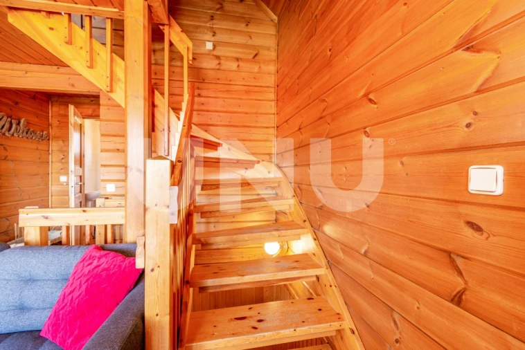 Moradia T5 para Venda em Cortes do Meio Foto 19