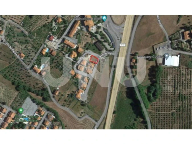 Terreno para Venda em Tortosendo Foto 7