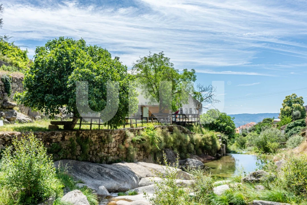 Quinta T3 para Venda em Cantar-Galo e Vila do Carvalho Foto 36