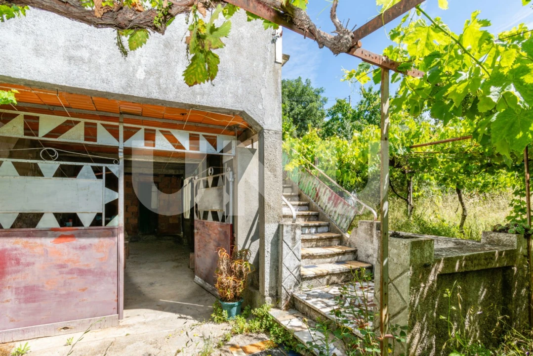 Quinta T3 para Venda em Cantar-Galo e Vila do Carvalho Foto 10