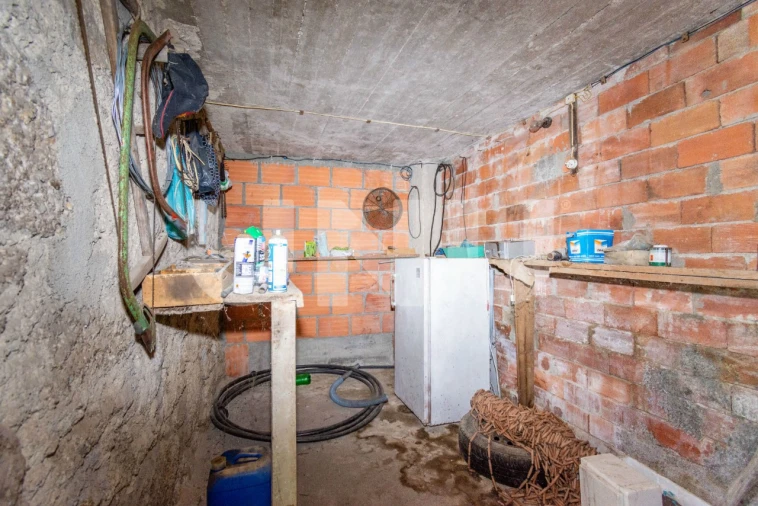 Quinta T3 para Venda em Cantar-Galo e Vila do Carvalho Foto 8