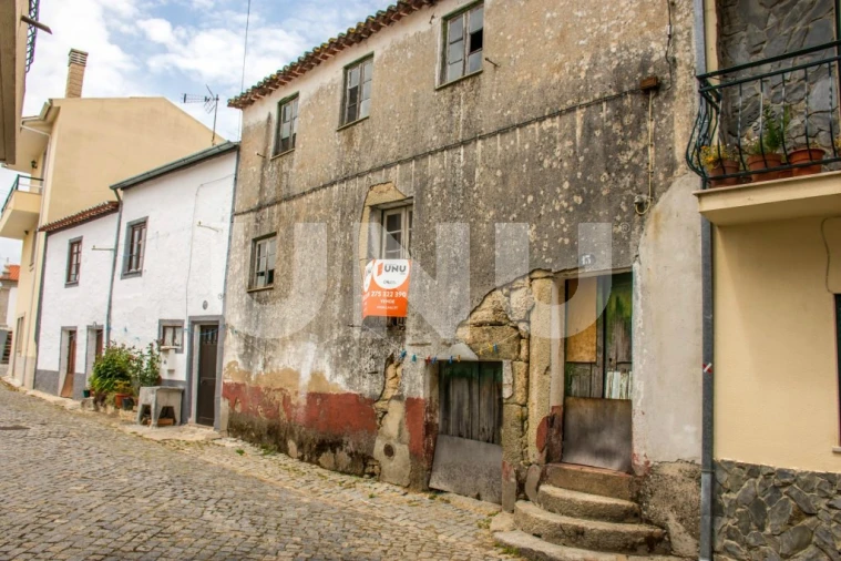 Moradia T5 para Venda em Fundão, Valverde, Donas, A. Joanes, A. Nova Cabo Foto 2