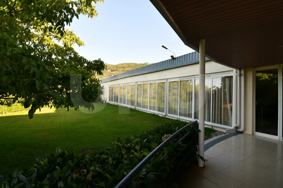 Negócio para Venda em Fundão, Valverde, Donas, A. Joanes, A. Nova Cabo Foto 9