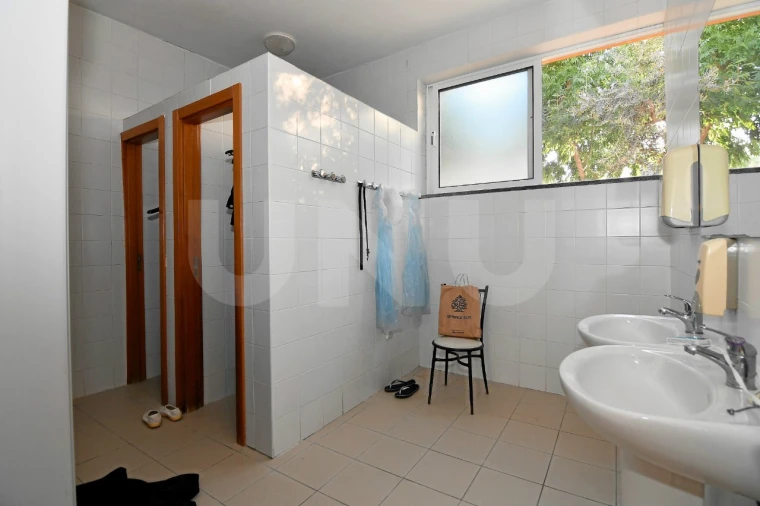 Negócio para Venda em Fundão, Valverde, Donas, A. Joanes, A. Nova Cabo Foto 32