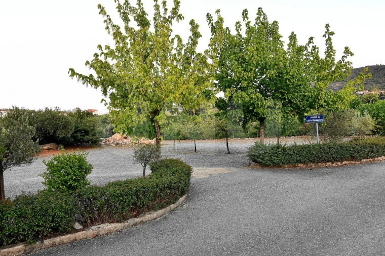 Negócio para Venda em Fundão, Valverde, Donas, A. Joanes, A. Nova Cabo Foto 130