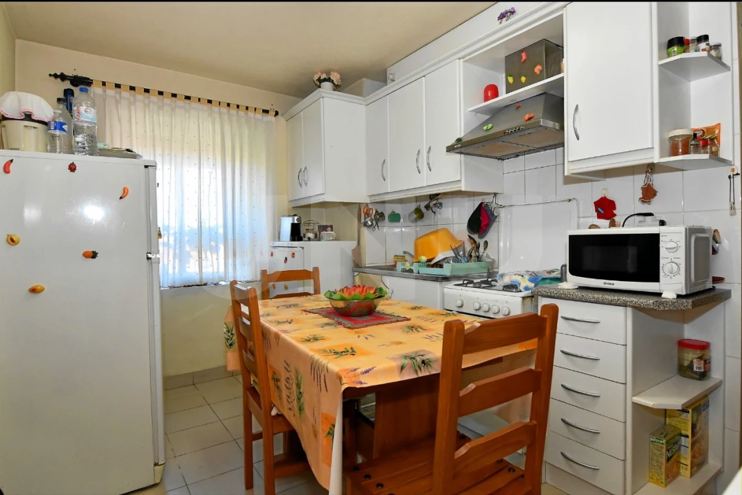 Prédio para Venda em Cantar-Galo e Vila do Carvalho Foto 4