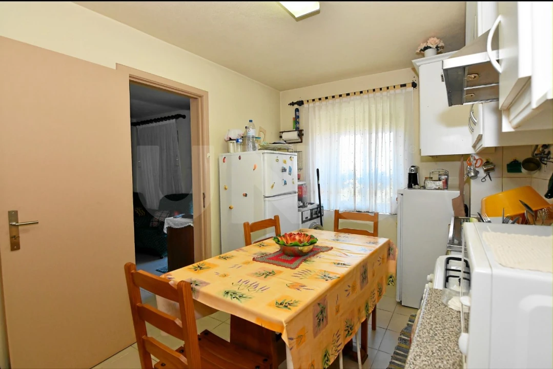 Prédio para Venda em Cantar-Galo e Vila do Carvalho Foto 5