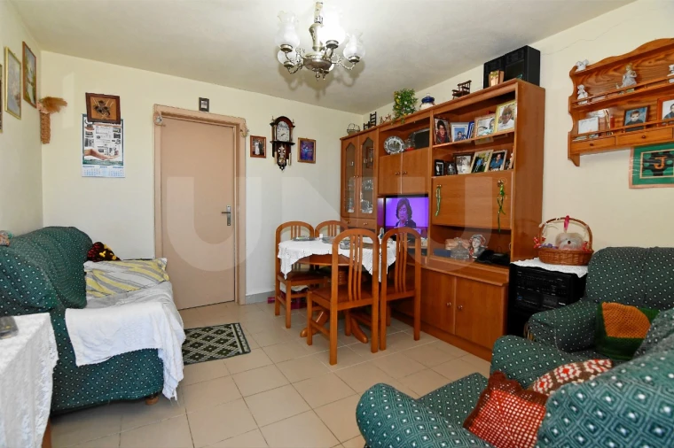 Prédio para Venda em Cantar-Galo e Vila do Carvalho Foto 2