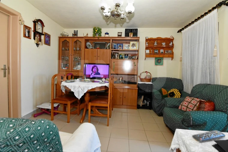 Prédio para Venda em Cantar-Galo e Vila do Carvalho Foto 3