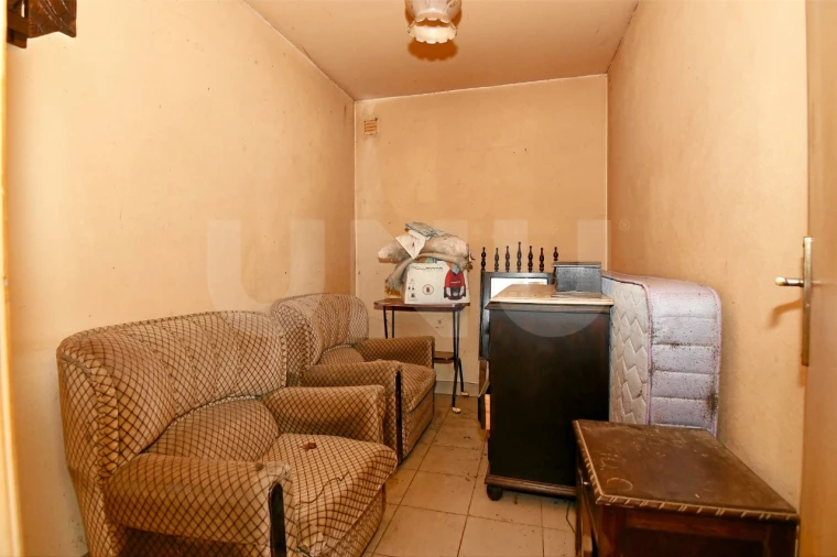 Prédio para Venda em Cantar-Galo e Vila do Carvalho Foto 11