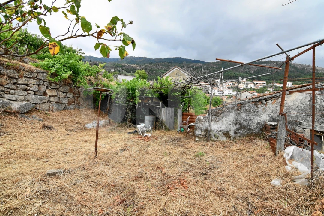 Terreno para Venda em Cantar-Galo e Vila do Carvalho Foto 11