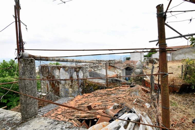 Terreno para Venda em Cantar-Galo e Vila do Carvalho Foto 10