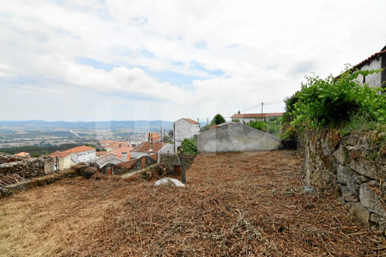 Terreno para Venda em Cantar-Galo e Vila do Carvalho Foto 12