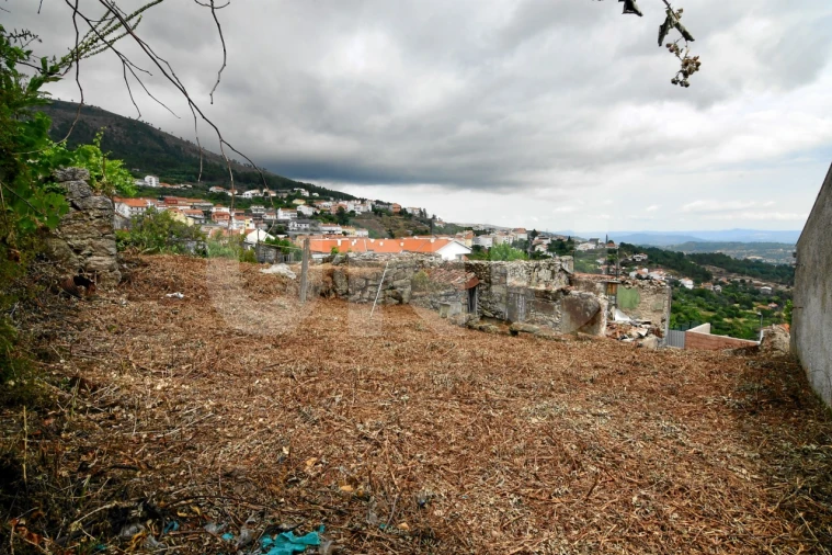 Terreno para Venda em Cantar-Galo e Vila do Carvalho Foto 17