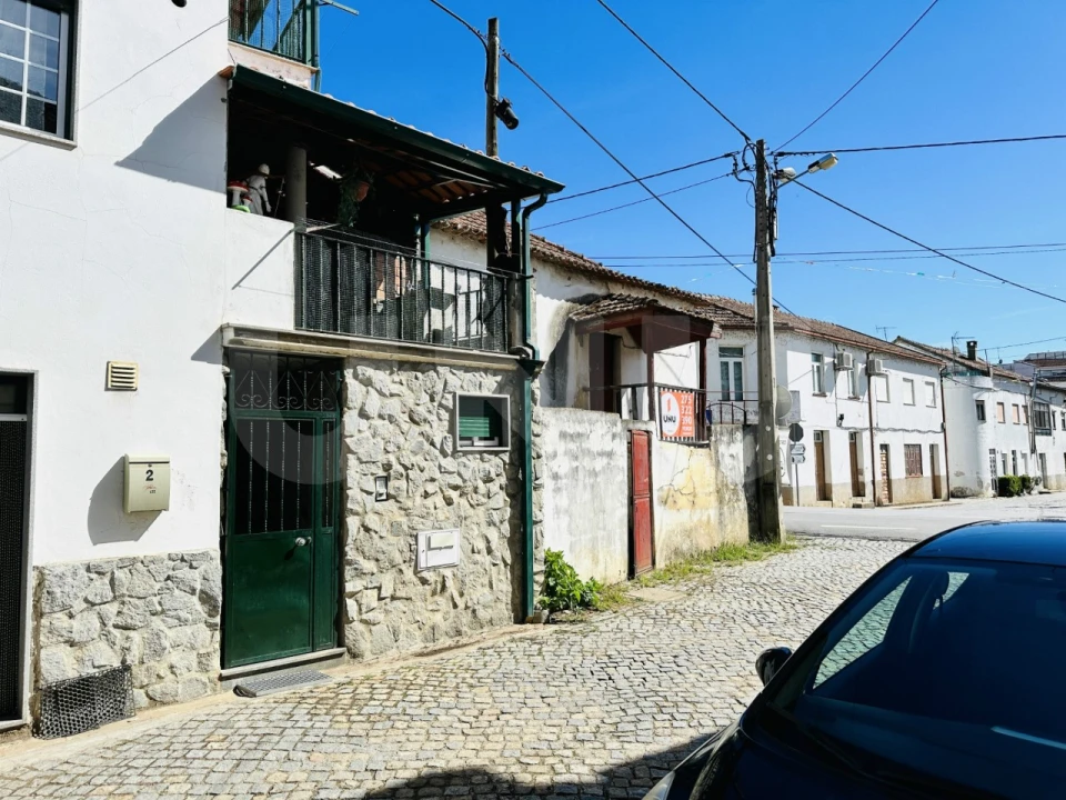 Prédio para Venda em Peso e Vales do Rio Foto 8